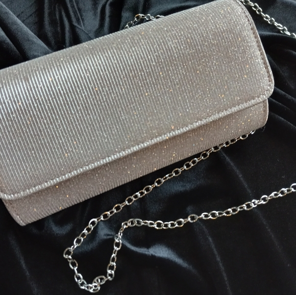 Gabrine Handbags - NWOT Hologram Pink Formal Clutch Purse
